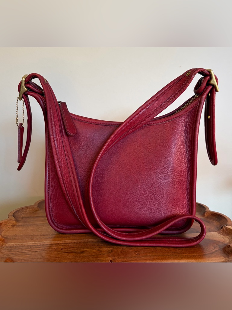 Vintage Coach Red Janice Legacy Zip Red Leather Crossbody 9950 Rare Euc